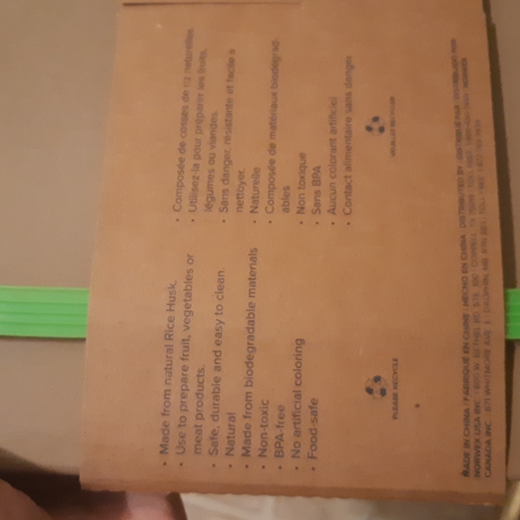 Norwex cutting board, size small - Picture 4 of 4